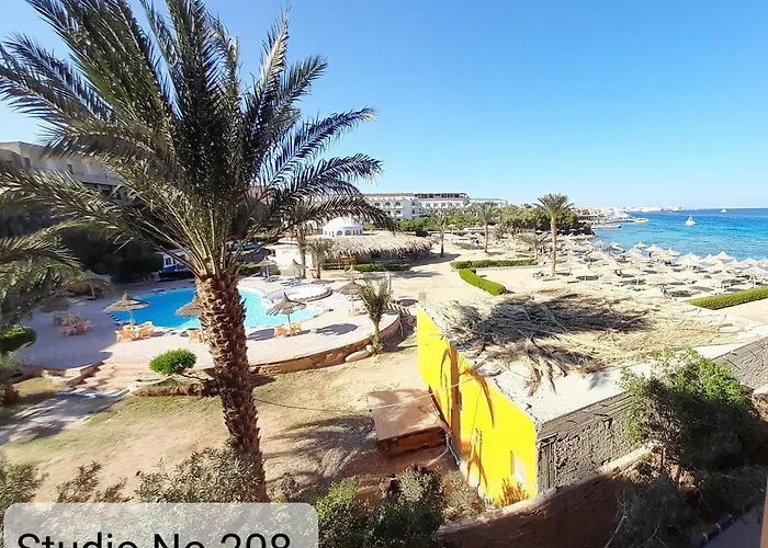 Alia Beach Residence